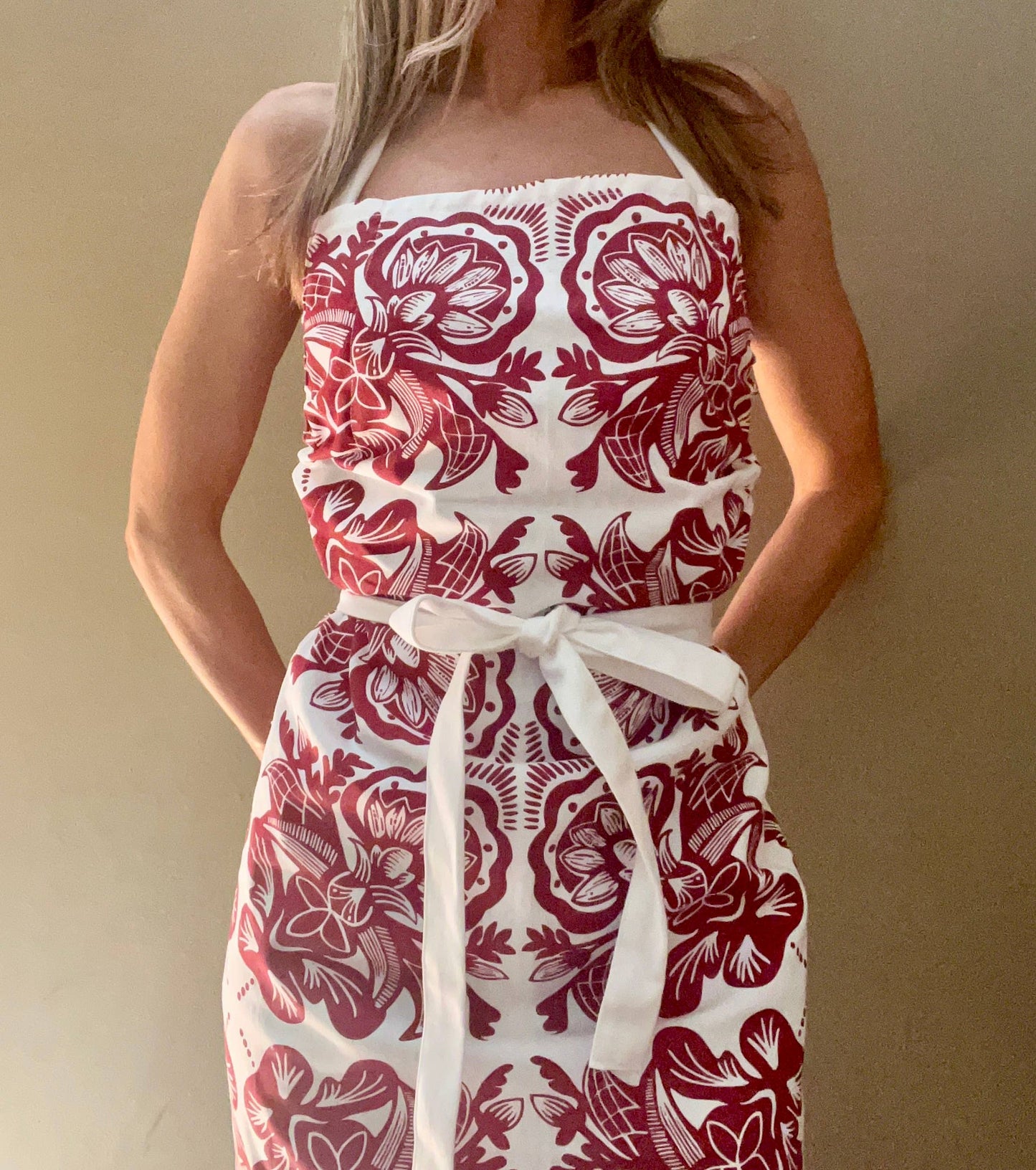 Red Rosemaling Cotton Apron Silkscreened by Illinois Maker