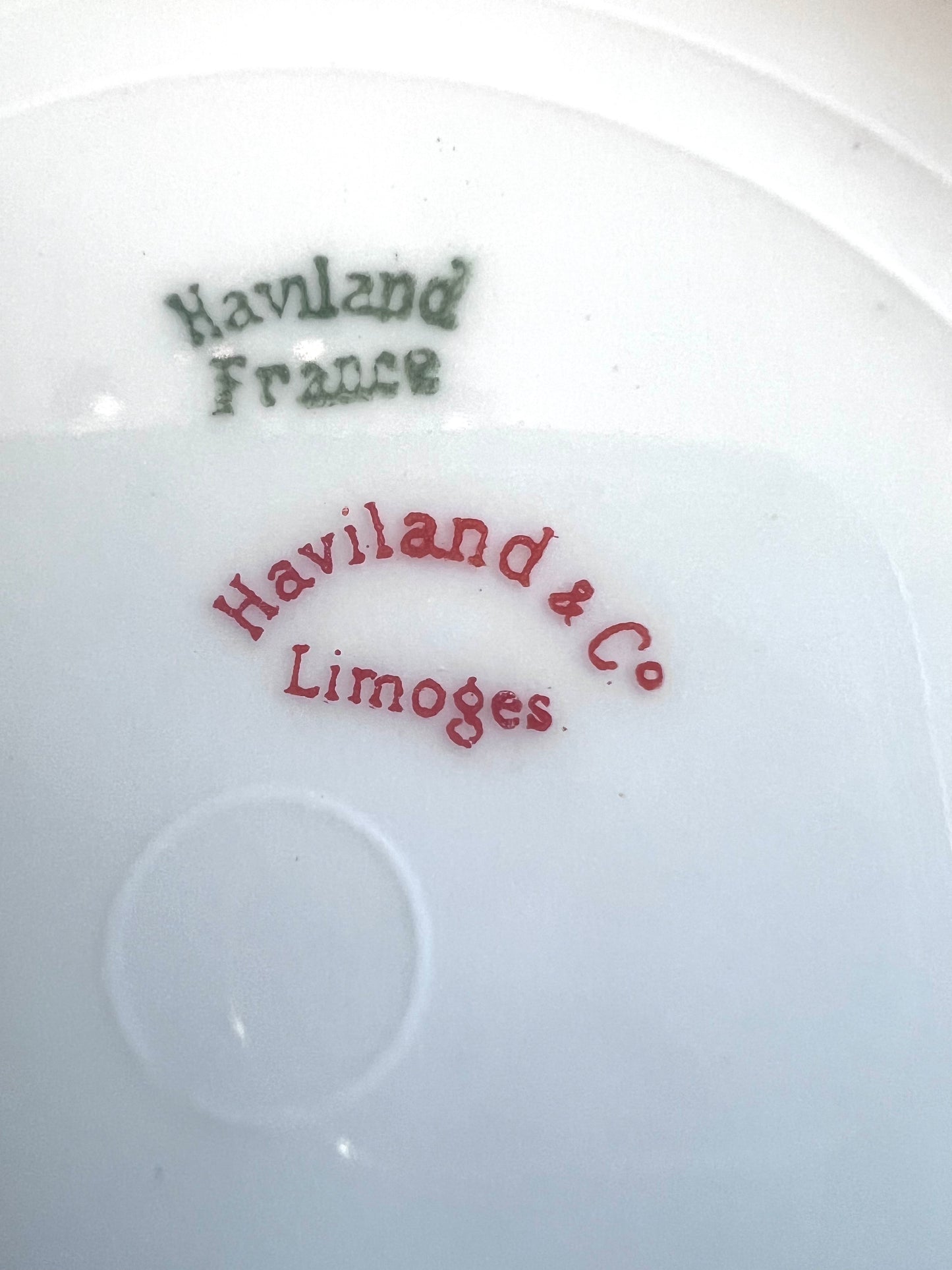 Antique Haviland Limoges Fruit & Dessert Bowl - Schleiger 228I, Circa 1894–1931