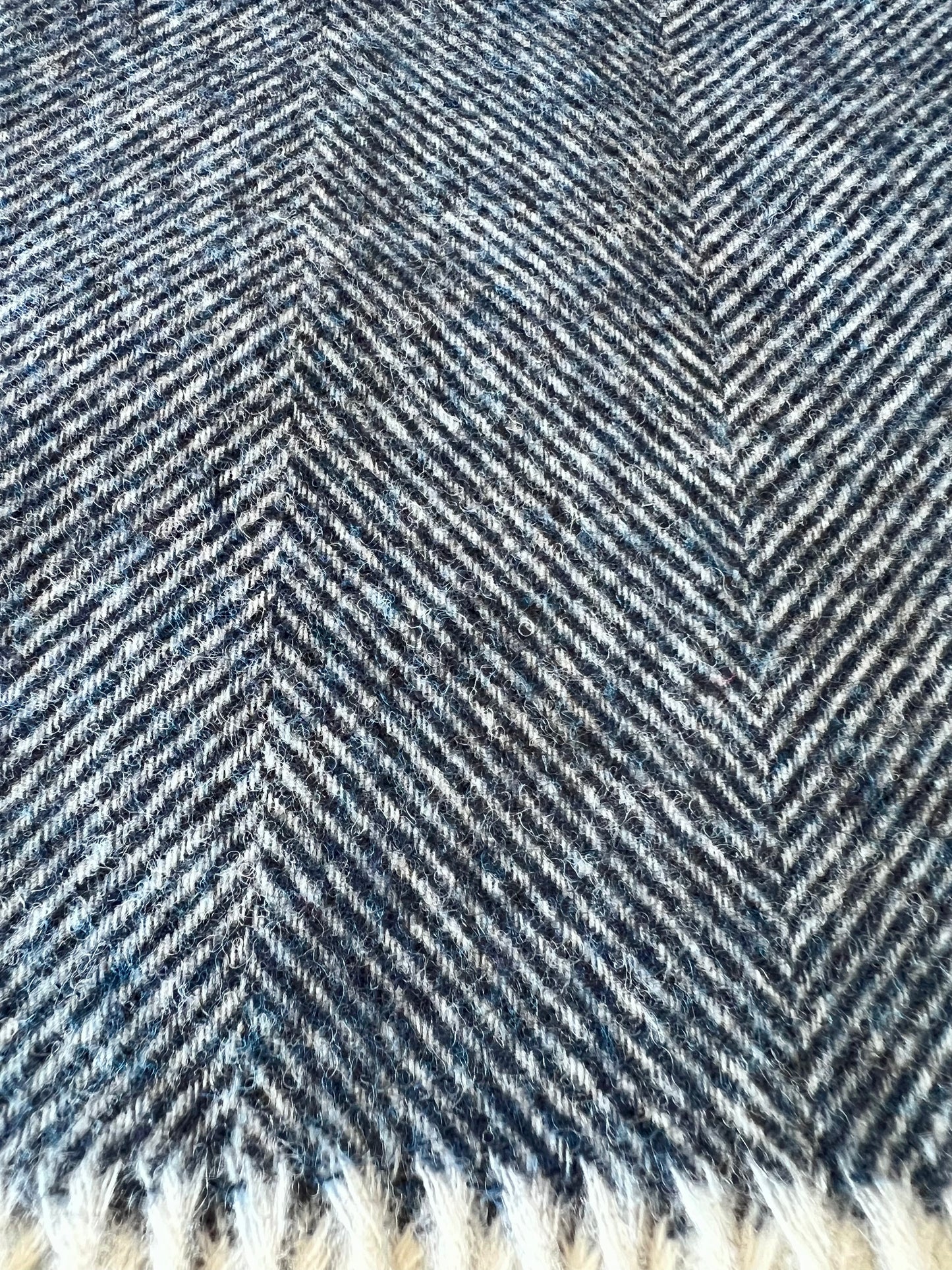 Navy & White Herringbone Fringe New Zealand 100% Shetland Lambswool Throw Blanket - Made in the British Isles