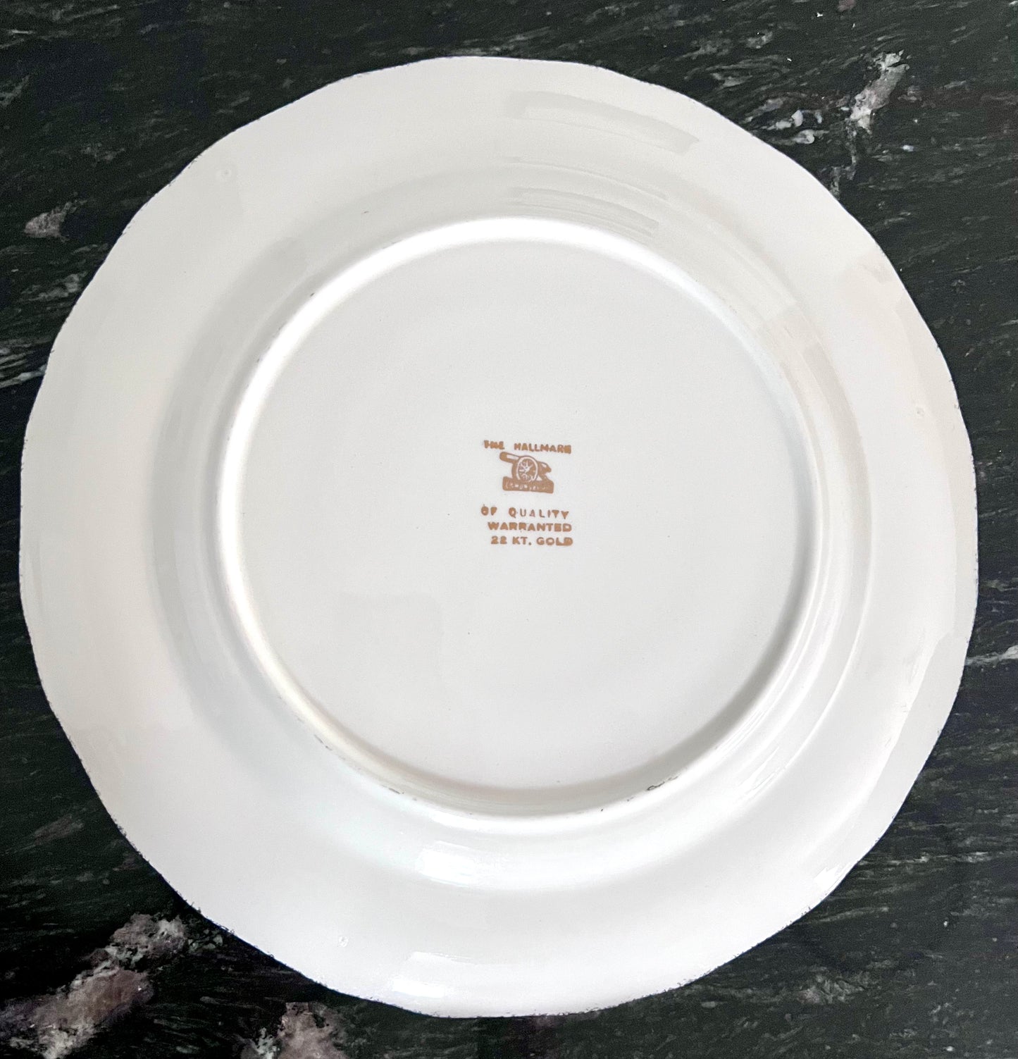 Cannonsburg Pink Rose China with 22KT Gold Trim – 92-Piece Heirloom Set
