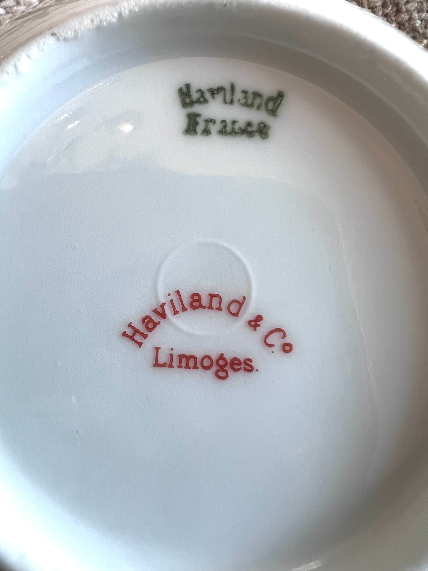 Antique Haviland Limoges Butter Pat Dish - Schleiger 228I, Circa 1894–1931