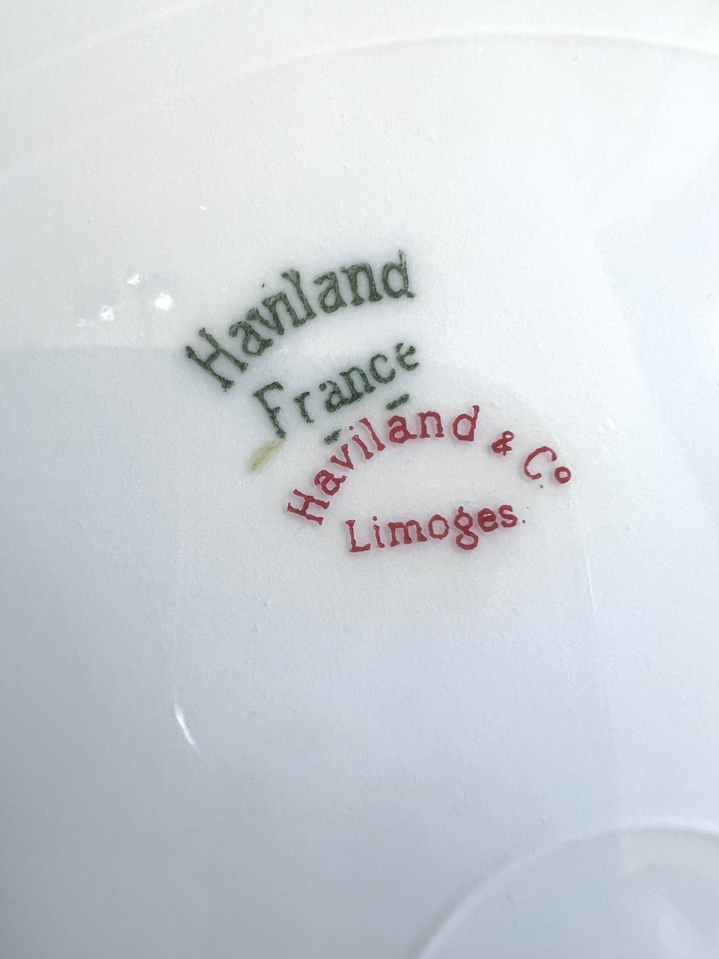 Antique Haviland Limoges Dinner Plate - Schleiger 228I, Circa 1894–1931