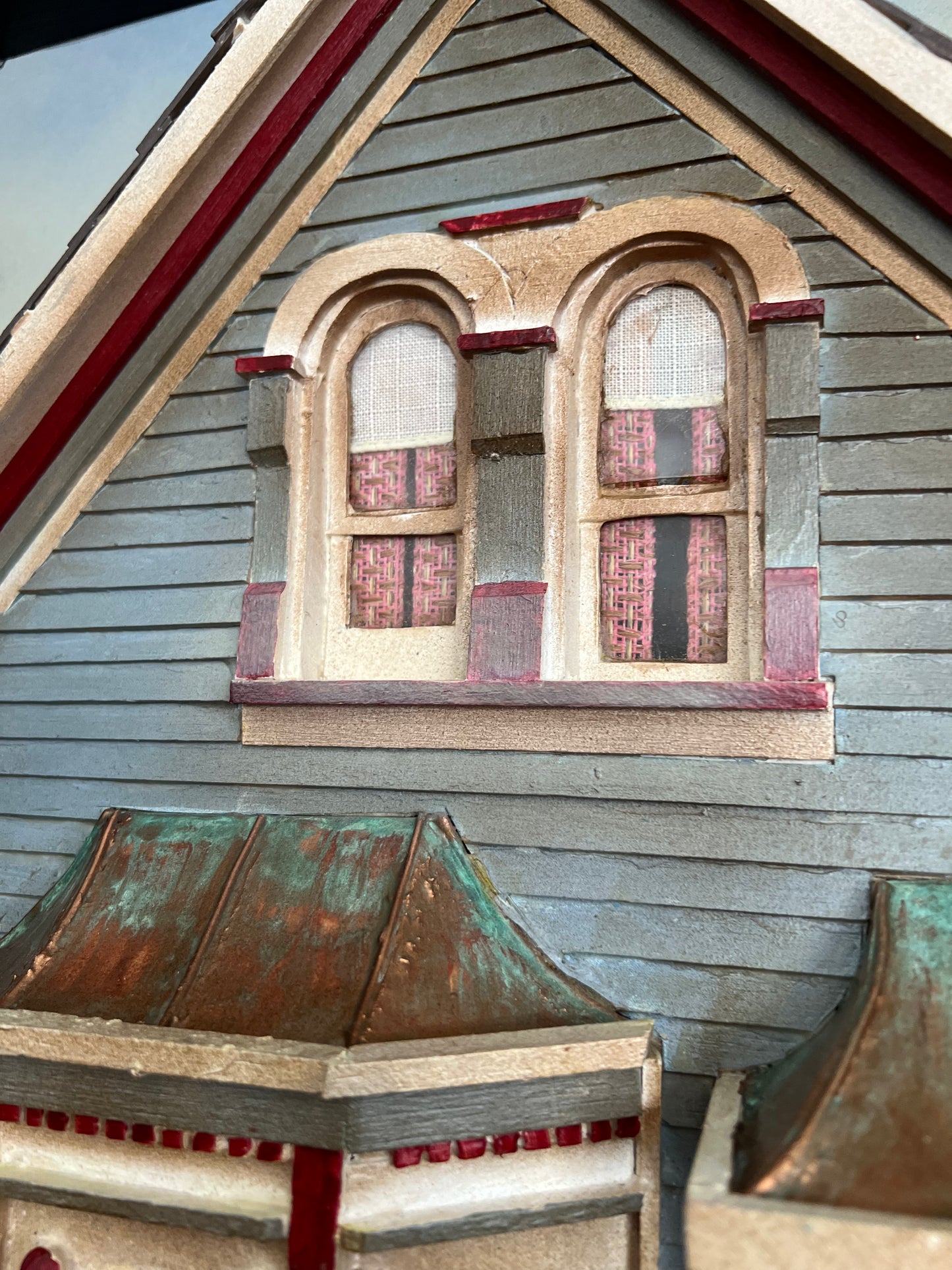 Chicago Victorian Cottage 2 - Shadow Box by Artist Dick Dahlstrom