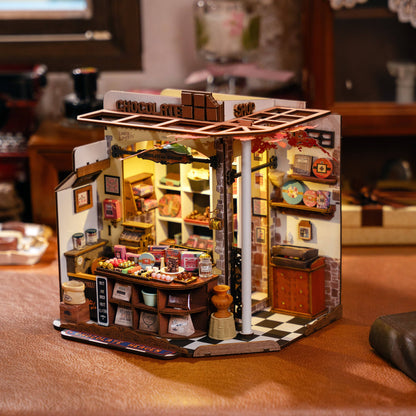 Henry's Chocolate Shop Book Nook Kit
