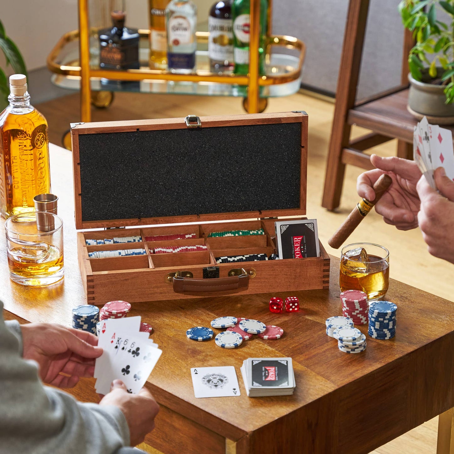 Poker Set in Wood Carrying Case