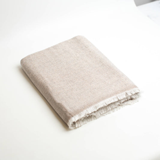 Tan & White Herringbone Pattern Cashmere Throw Blanket