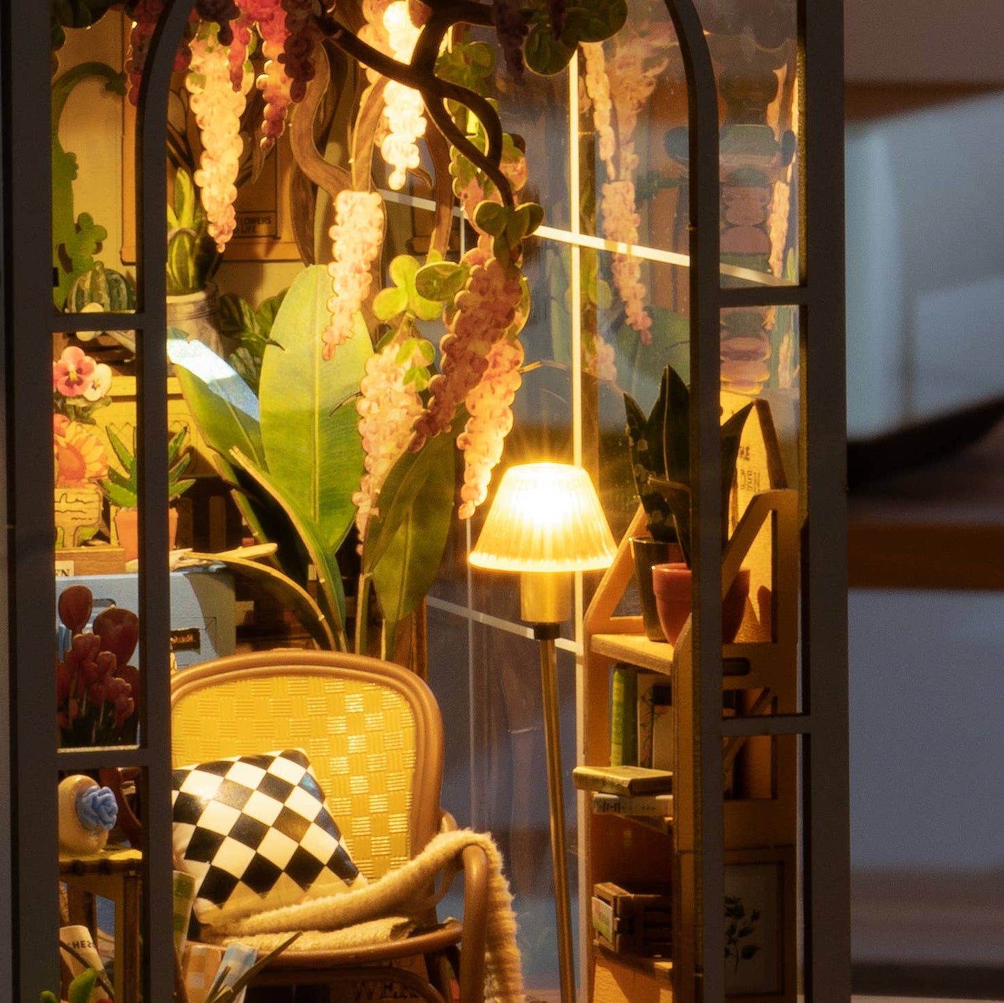 Garden House Book Nook Kit