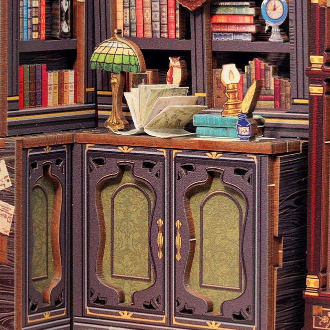 Owl Bookstore Book Nook Kit