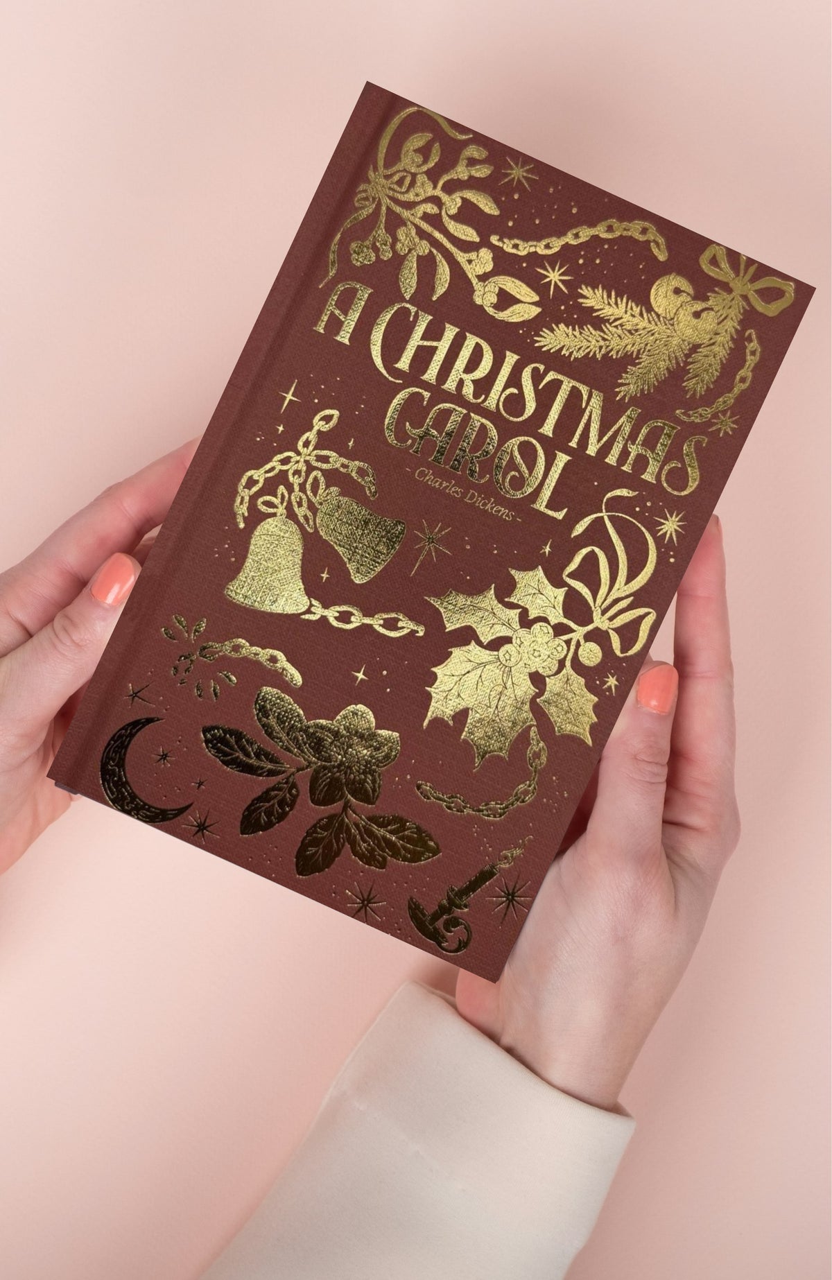 A Christmas Carol by Charls Dickens - Luxe Hardcover