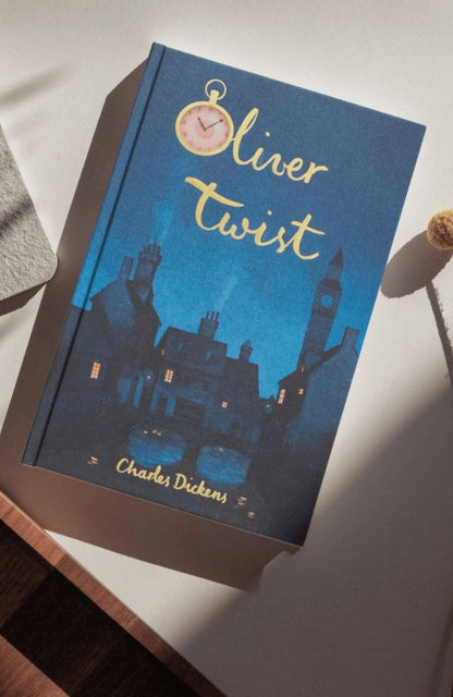 Oliver Twist by Charles Dickens - Collector's Edition Hardcover
