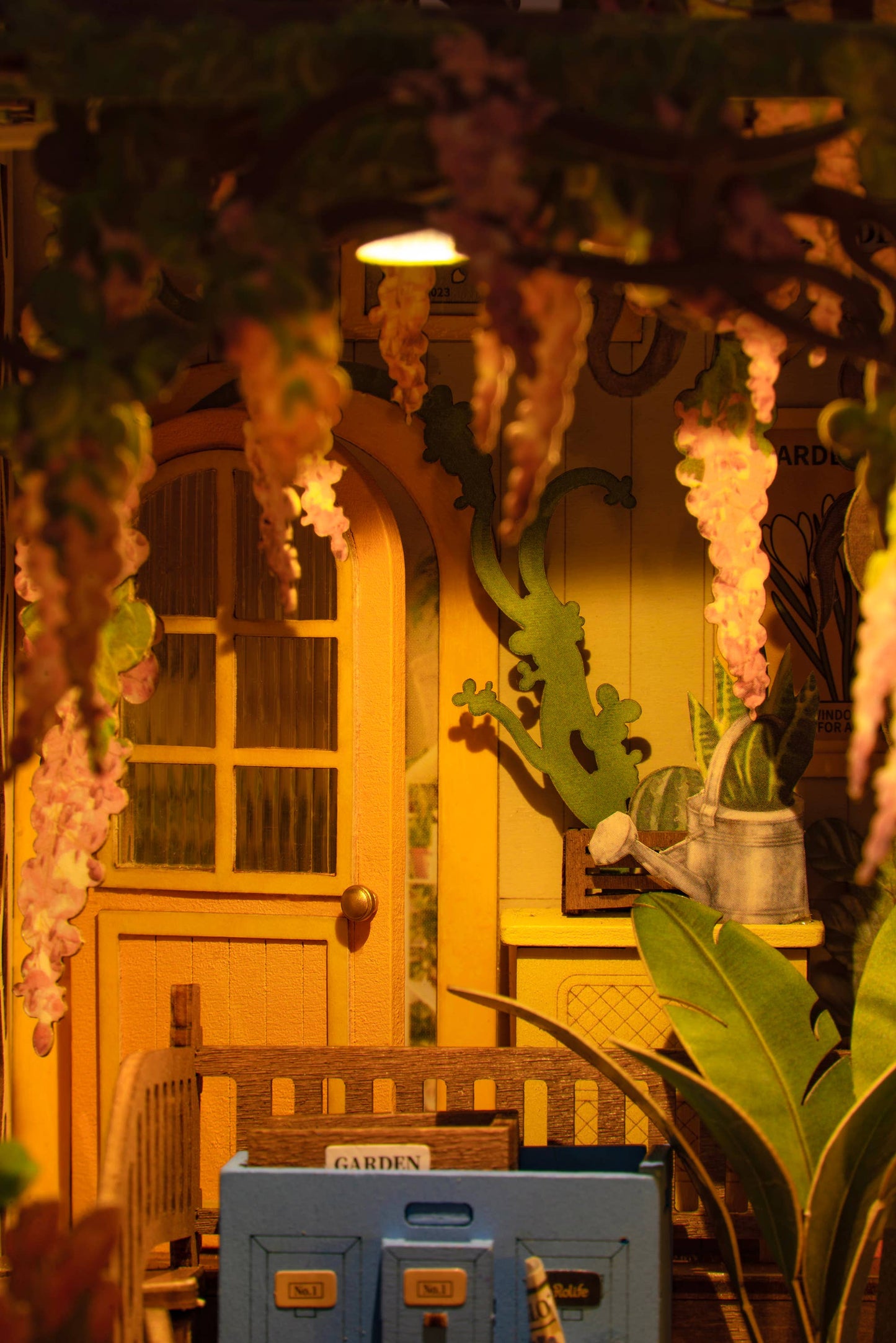 Garden House Book Nook Kit