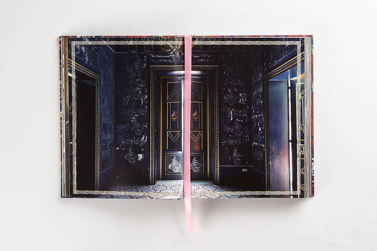 Cabana Anthology: Celebrating 10 Issues Of The Gloriously Opulent International Design Magazine - Hardcover