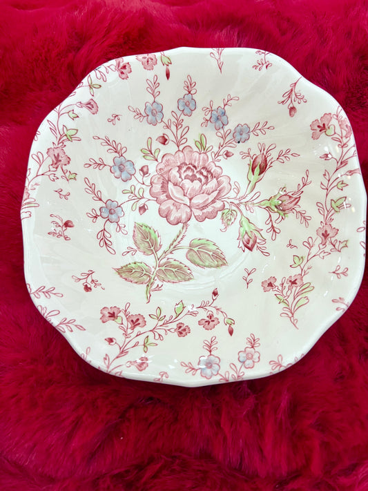 Vintage Johnson Bros “Rose Chintz” Ironstone 6 Piece Set - England Approx Circa Mid-20th Century