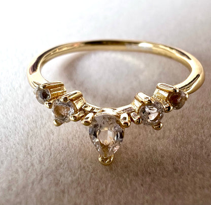 Five White Topaz Ring in 14kt Gold, Size 6