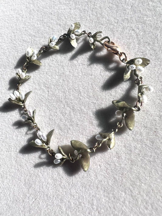 Vine Pearl Bracelet
