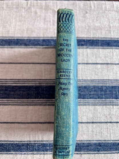 The Secret of the Wooden Lady - Nancy Drew Hardcover Book 1950 edition