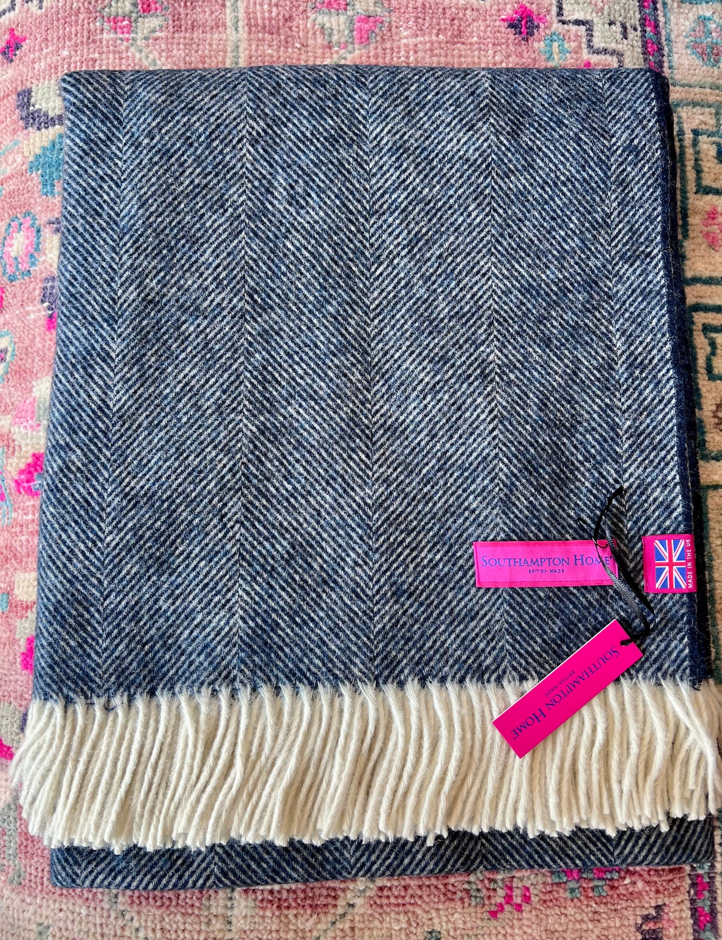 Navy & White Herringbone Fringe New Zealand 100% Shetland Lambswool Throw Blanket - Made in the British Isles