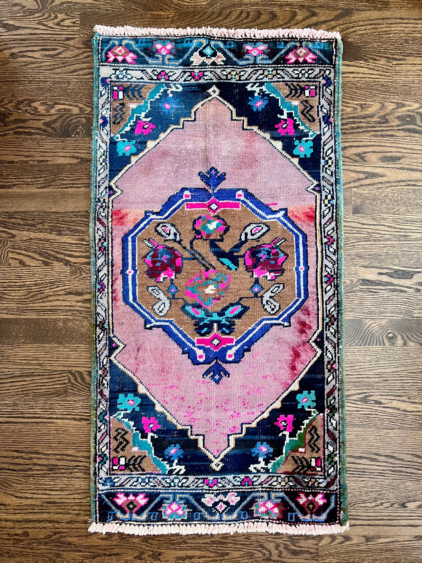 Pink Medallion Vintage Turkish Oushak Rug