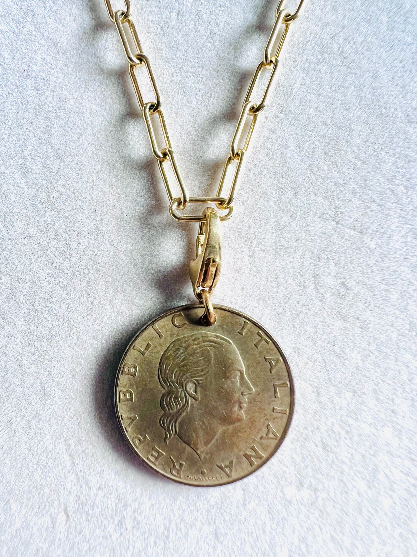 1992 Italian 200 Lire Commemorative Coin 14kt Gold Vermeil Paper Clip Necklace
