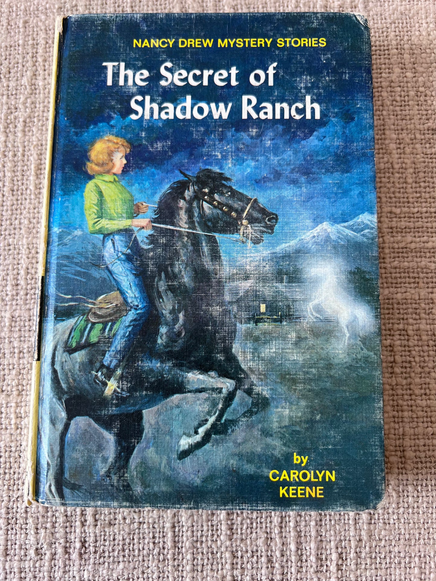 "The Secret of Shadow Ranch" - Vintage 1965 Nancy Drew Mystery #5