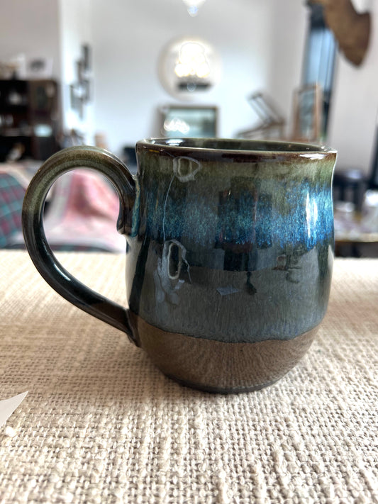 Hazel Mug Dos - Handmade by Potter Natalie Zelman