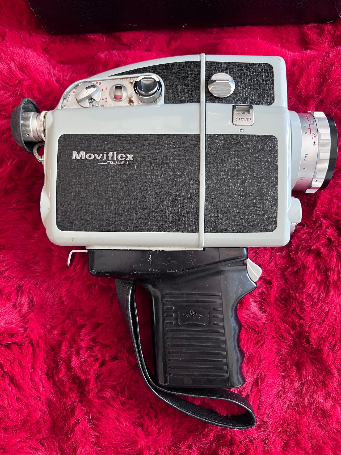 Vintage Zeiss Ikon Moviflex Camera Circa 1950s