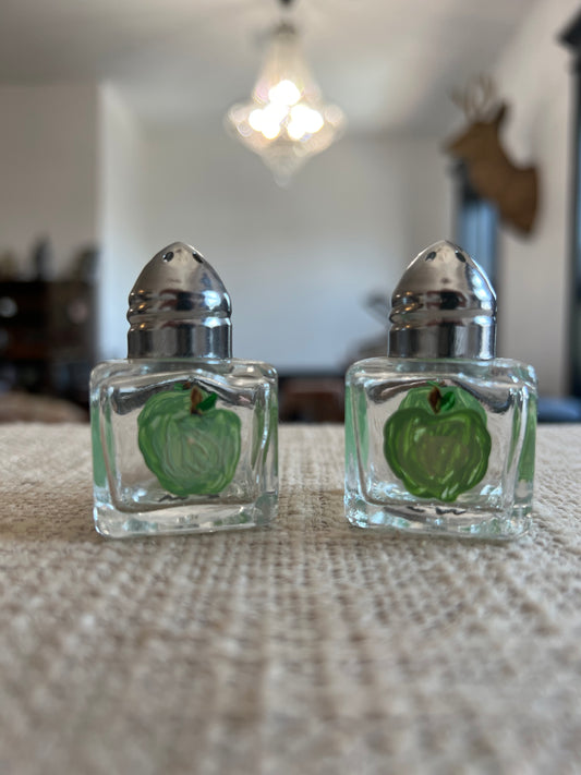Hand-painted Salt & Pepper Shaker Set Small - Green Apple