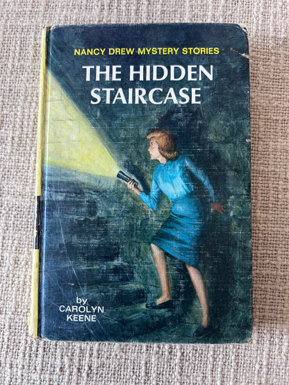 "The Hidden Staircase" - Vintage 1959 Nancy Drew Mystery #2