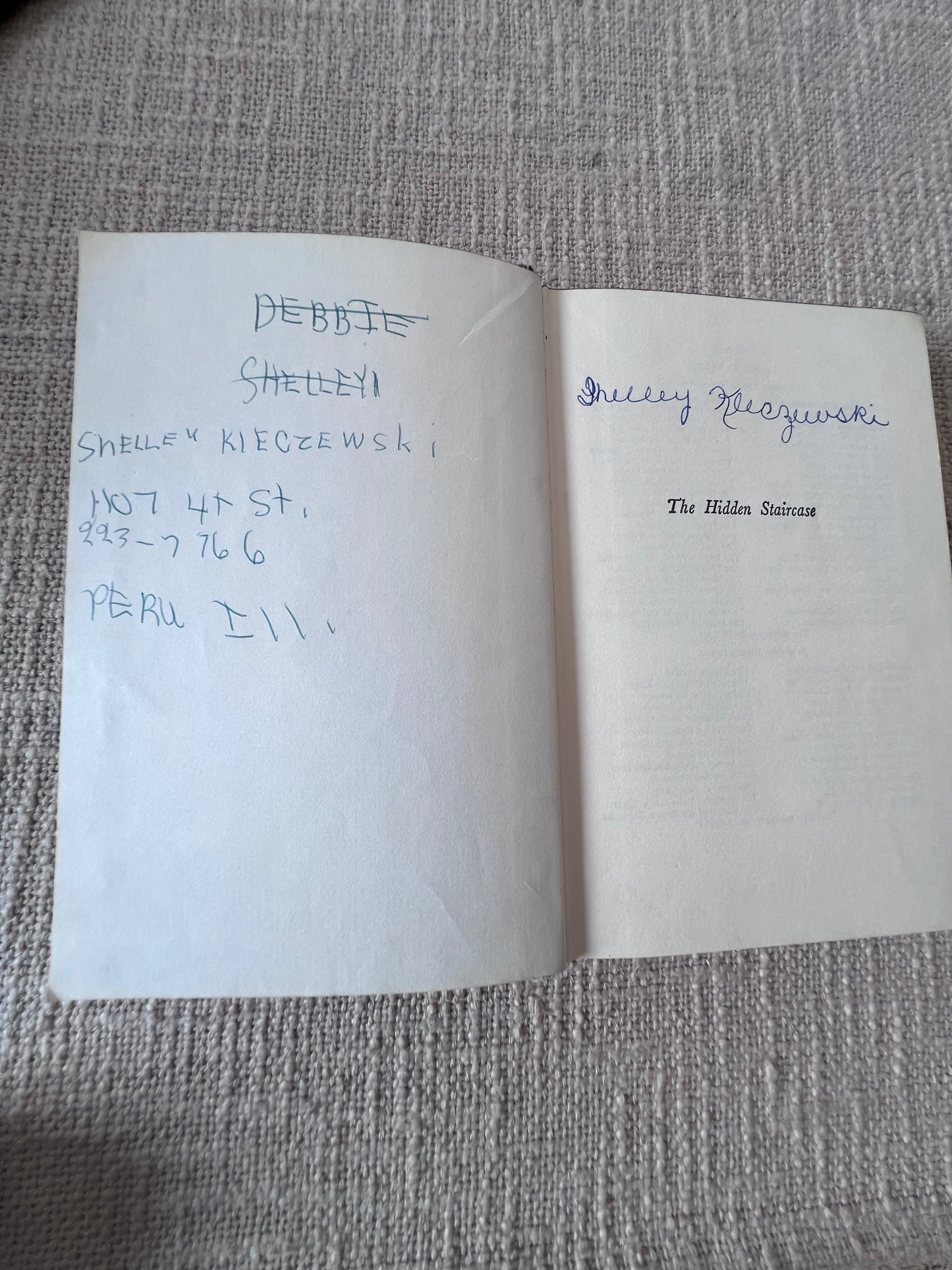 "The Hidden Staircase" - Vintage 1959 Nancy Drew Mystery #2