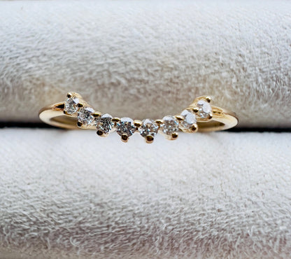 Eight Diamonds Arc Solid 14kt Gold Ring - Size 6