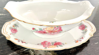 Aladdin Fine China “Fiesta” – Occupied Japan Dinnerware Set – 86-Piece Set