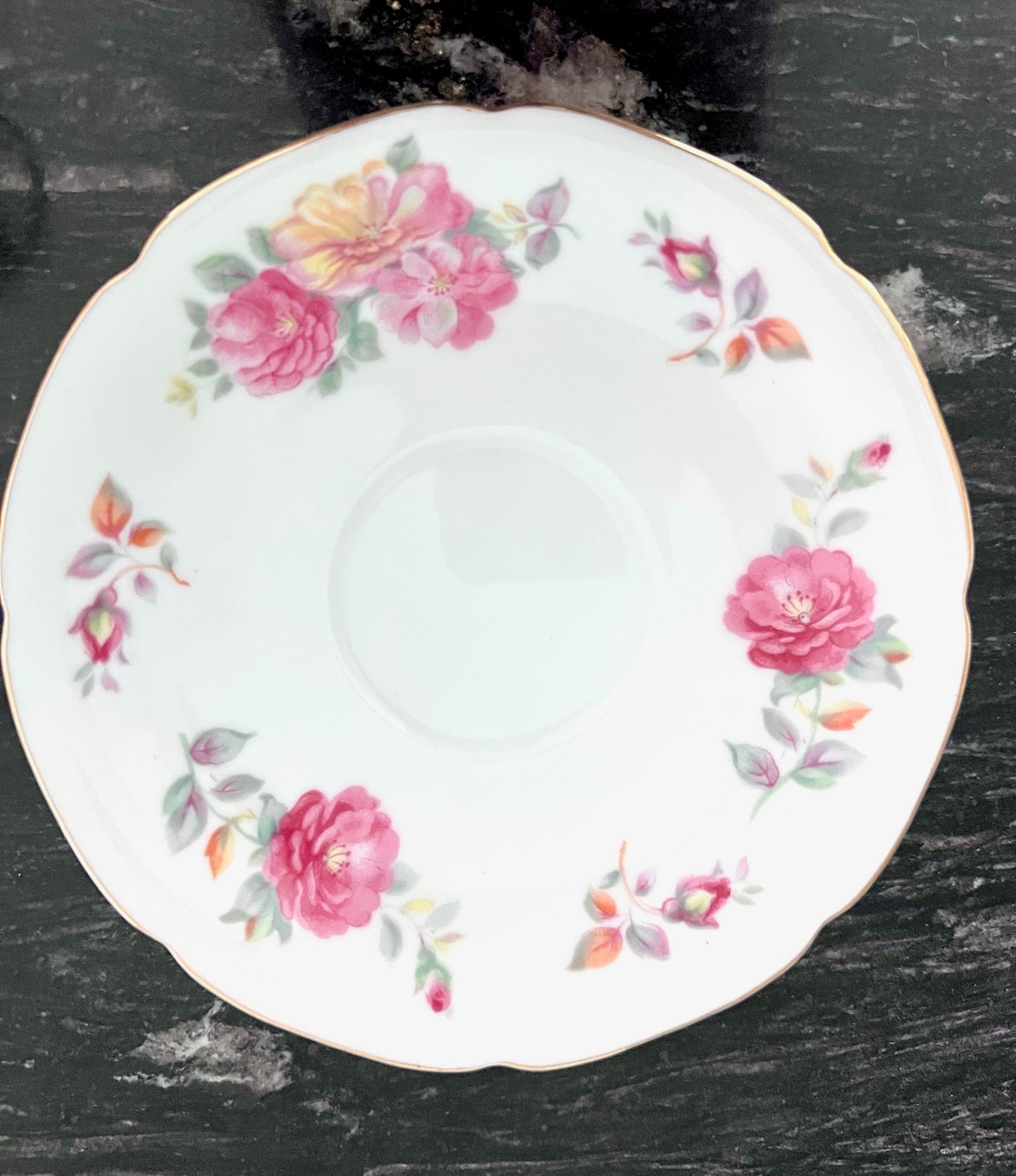 Aladdin Fine China “Fiesta” – Occupied Japan Dinnerware Set – 86-Piece Set