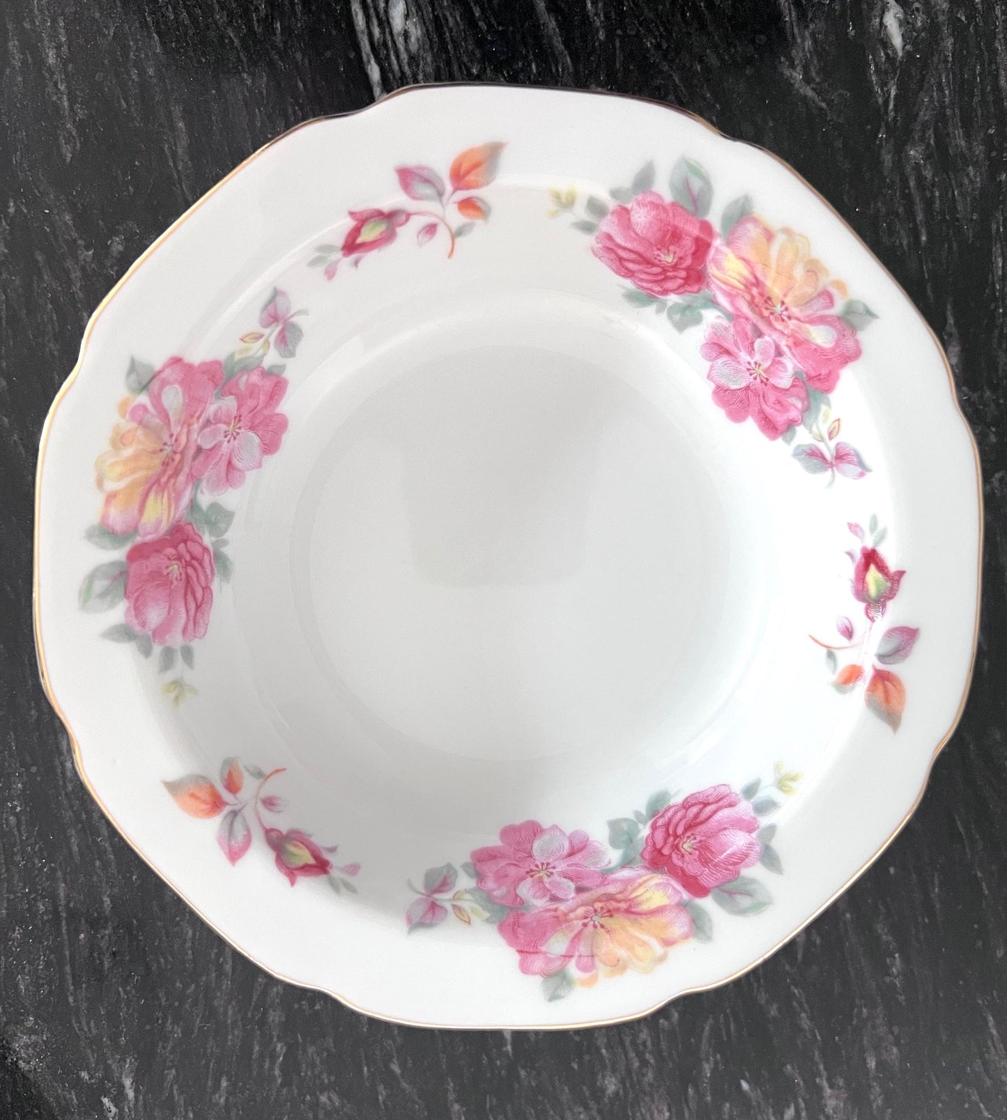 Aladdin Fine China “Fiesta” – Occupied Japan Dinnerware Set – 86-Piece Set
