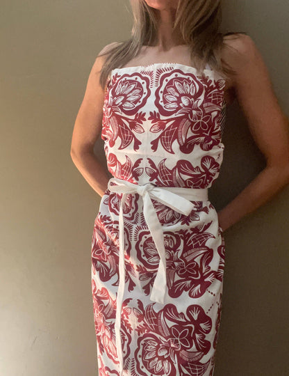 Red Rosemaling Cotton Apron Silkscreened by Illinois Maker