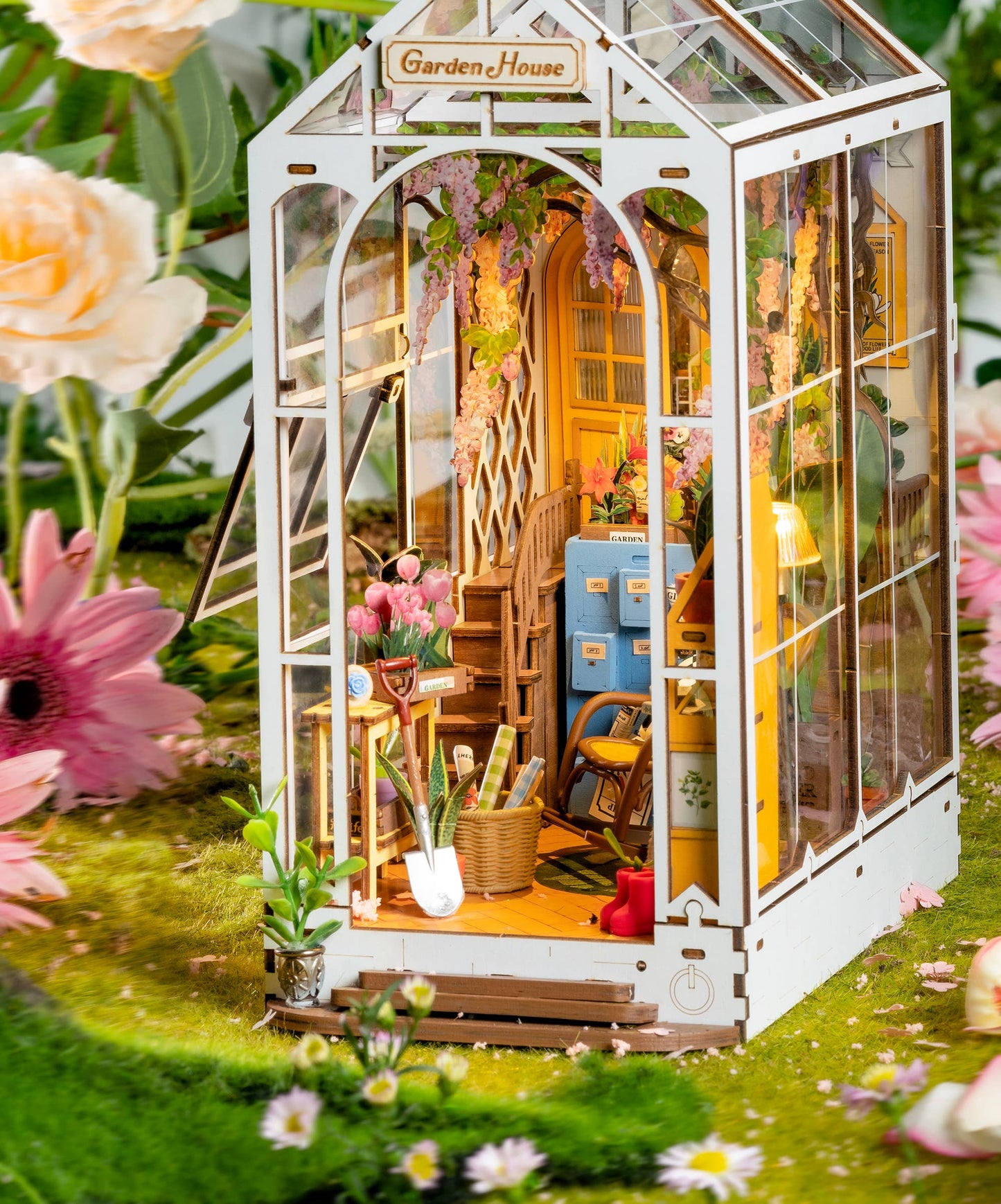 Garden House Book Nook Kit