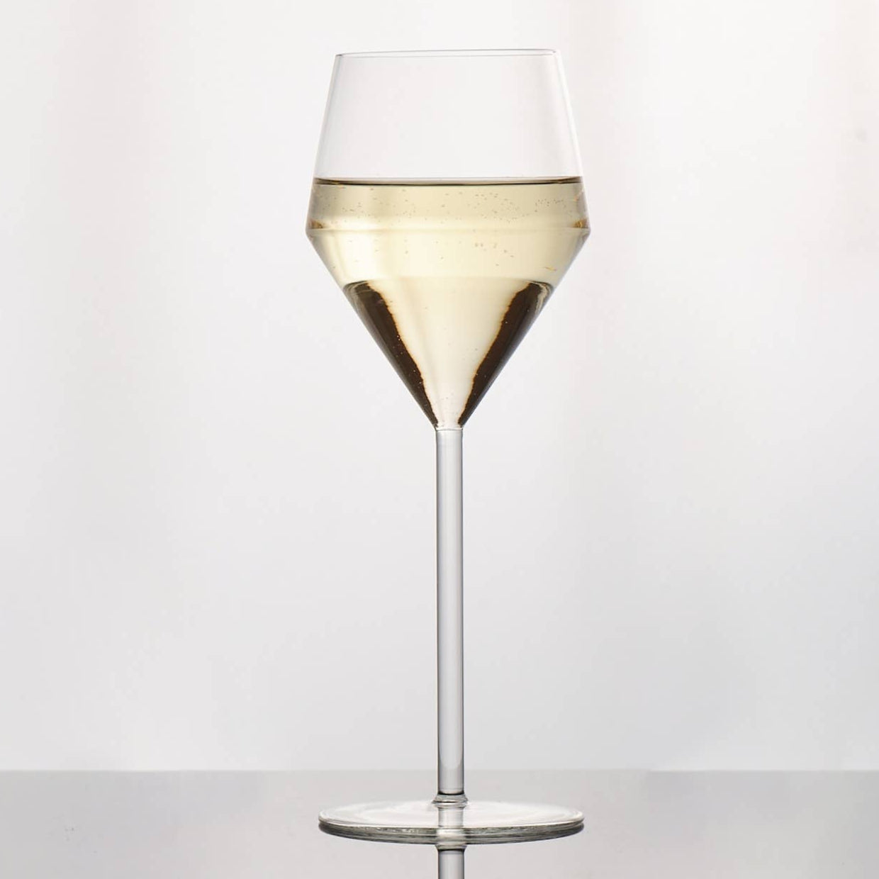 Juniper White Wine Glass - IN STORE OR LOCAL PICK UP ONLY